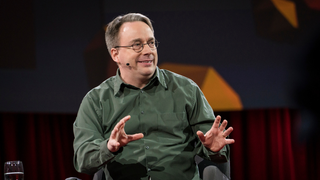 Linus Torvalds abandona Intel y se pasa a AMD: así es su nuevo equipo personal
